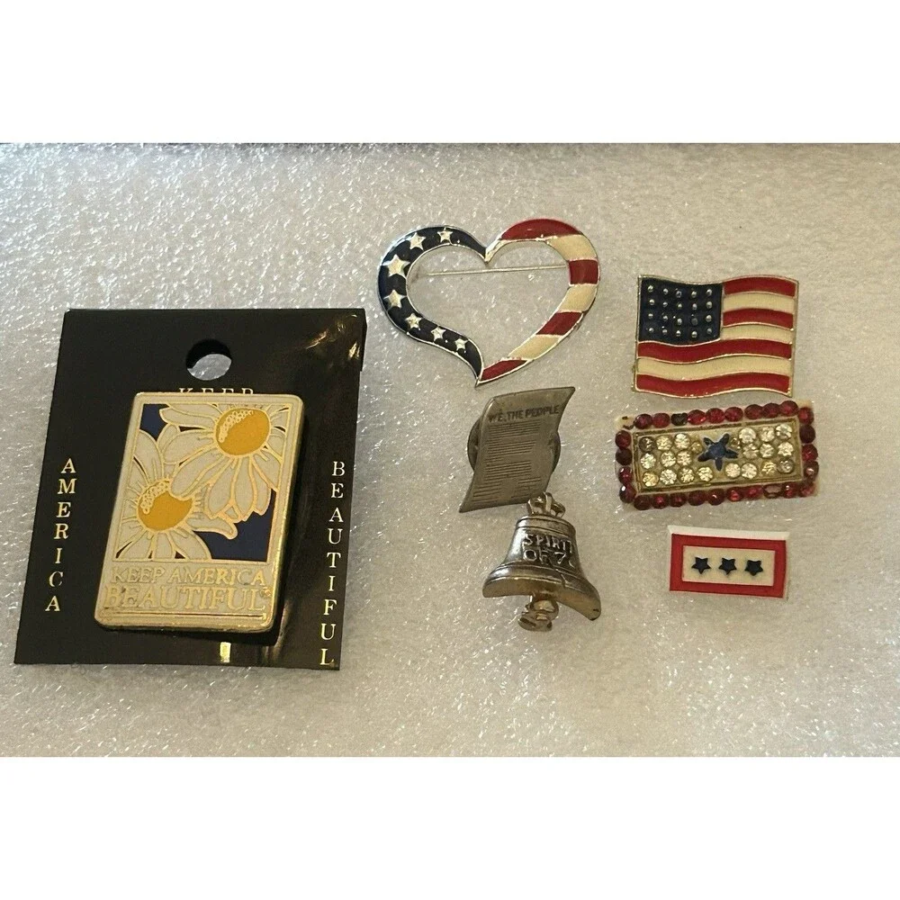 Vintage American Flag Liberty Bell Patriotic Avon‎ America Beautiful Pin Brooch